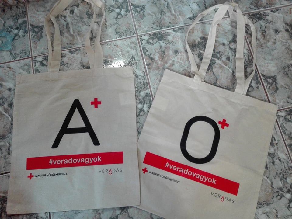 Aj&aacute;nd&eacute;k j&aacute;r a v&eacute;rad&oacute;knak V&aacute;s&aacute;rhelyen