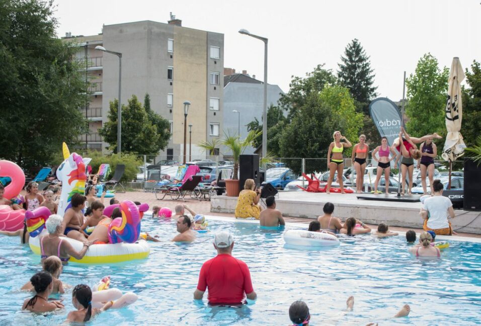 Bulival búcsúzott a nyártól a Hagymatikum 1