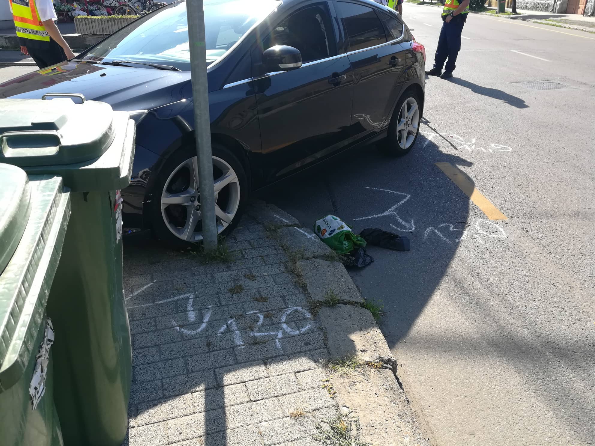 Kerékpárost ütöttek el a Deák Ferenc utcán! 2
