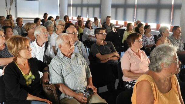 Meg sem kell szólalnunk ahhoz, hogy valaki véleményt formáljon rólunk