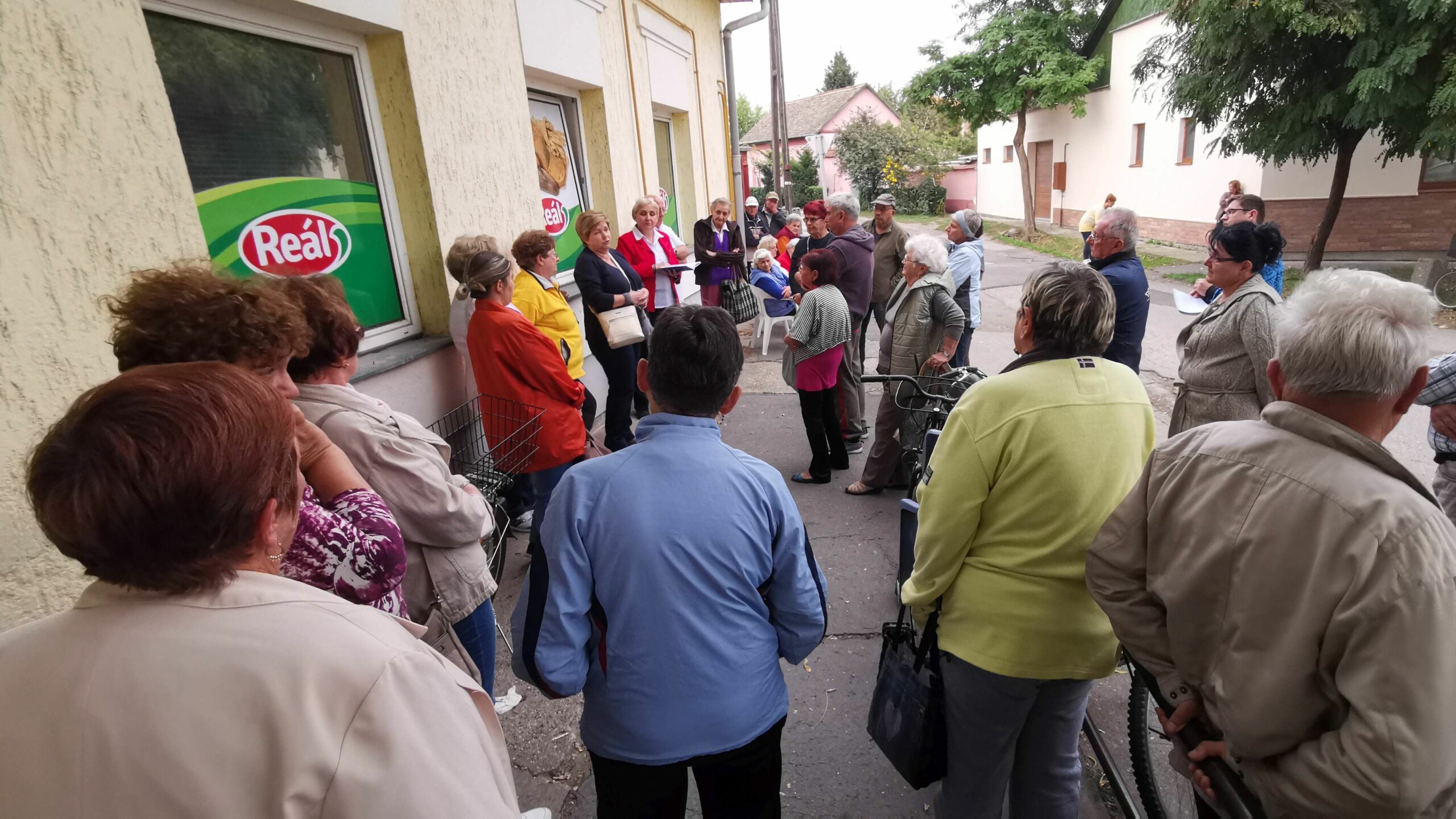 A Klauzál utcán kezdenék a járdafelújítást Susánban 16