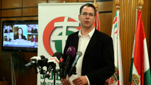 Nem bízik saját erejében a Jobbik