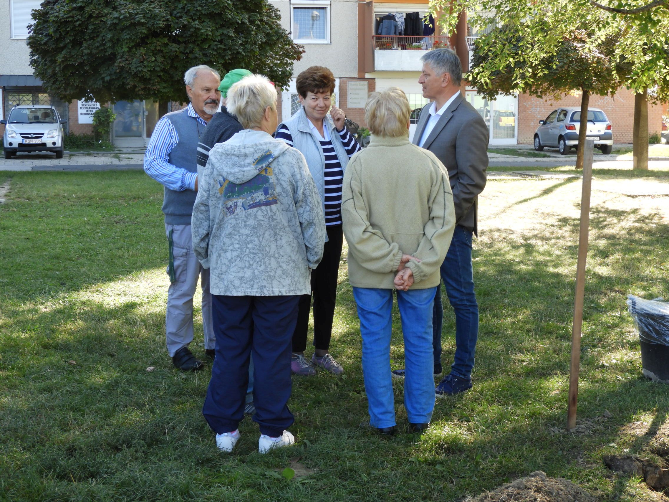 Öt év alatt tízezer fát ültetne Grezsa István Vásárhelyen