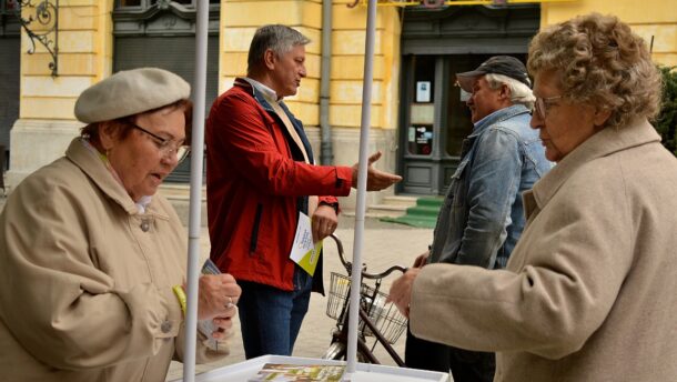 Grezsa István: Egyre többen merik kifejezni, hogy elegük volt