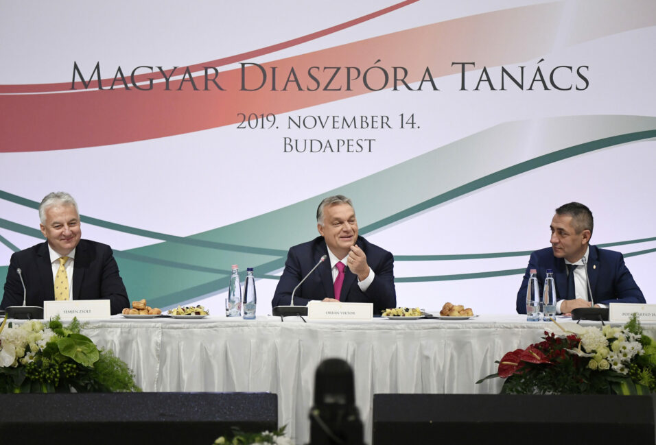 Orbán: bevándorlásellenesek vagyunk, magyart csak magyarral lehet pótolni