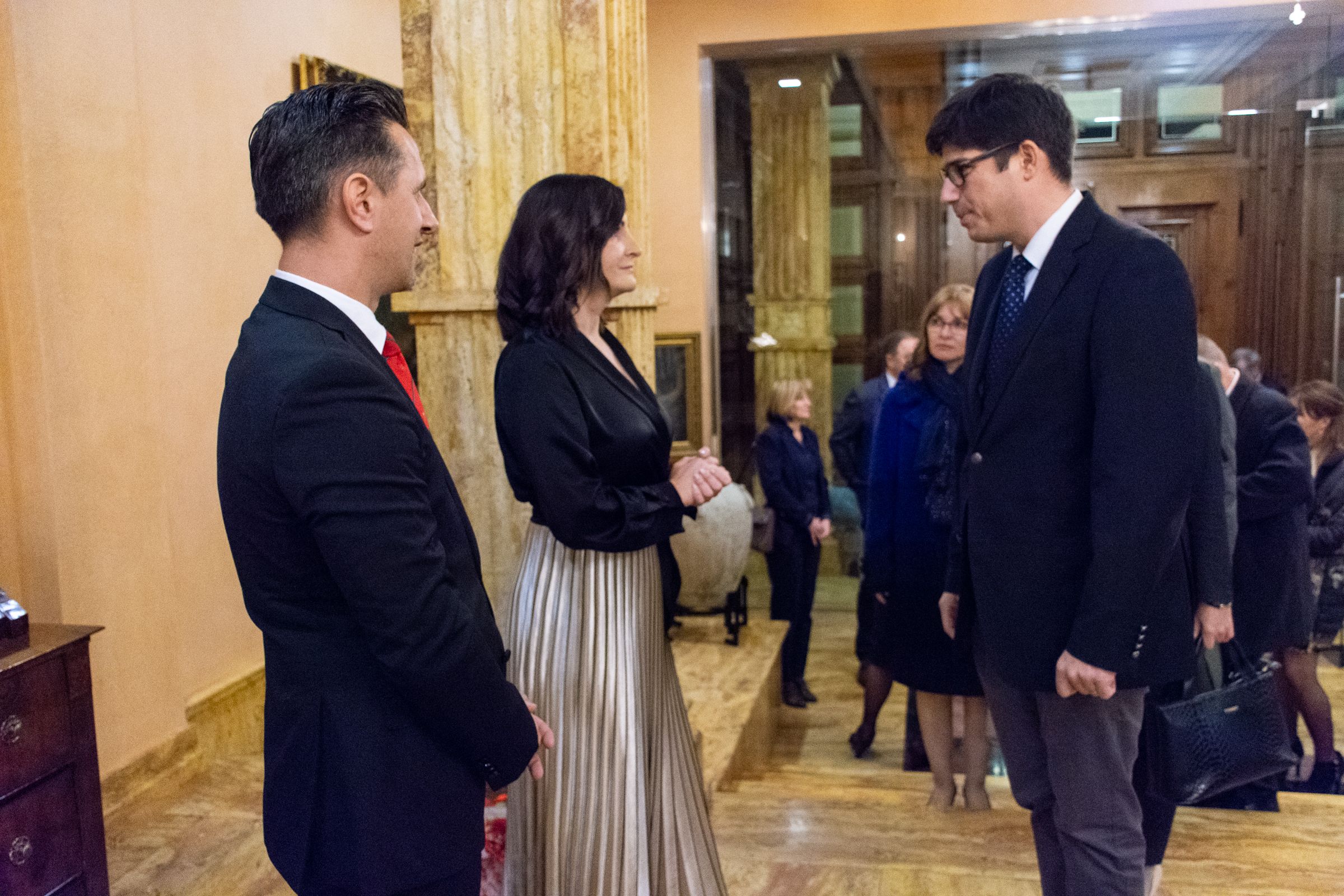 A délvidéki Lurkóházaknak vitt adományt a Csongrád Megyei Kormányhivatal 5