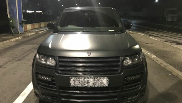 Körözött Range Rover Nagylakon 1