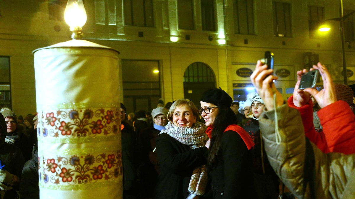 Már a második gyertya is ég Vásárhely adventi koszorúján 15