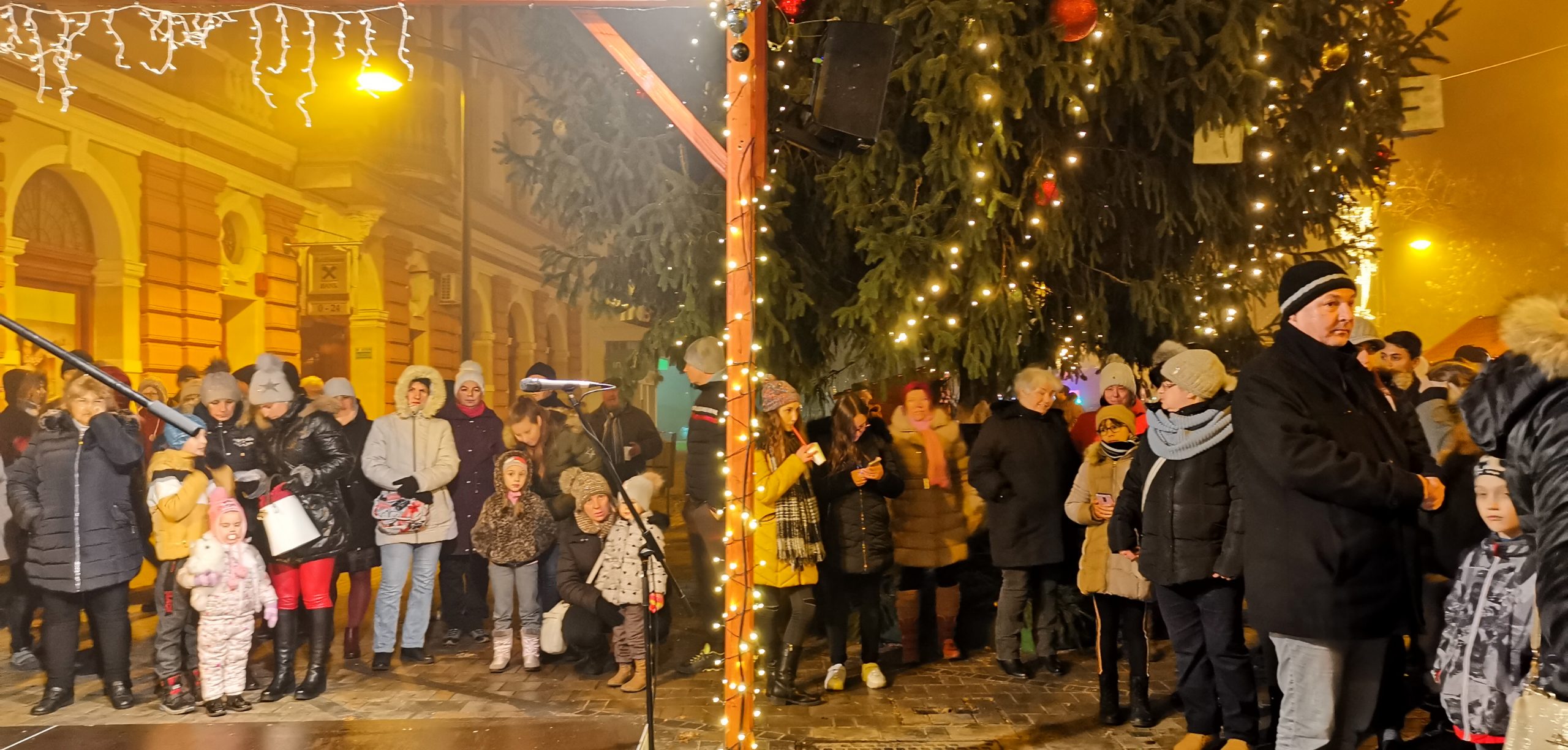 Már a második gyertya is ég Vásárhely adventi koszorúján 1