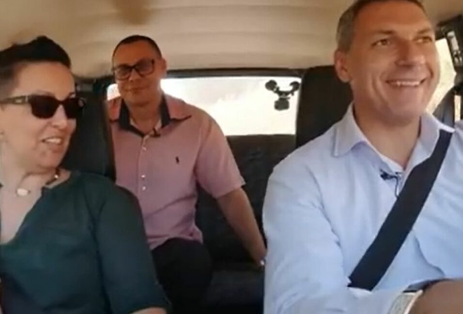 Mutatjuk az „Egy Ladában Lázárral” negyedik részét 1
