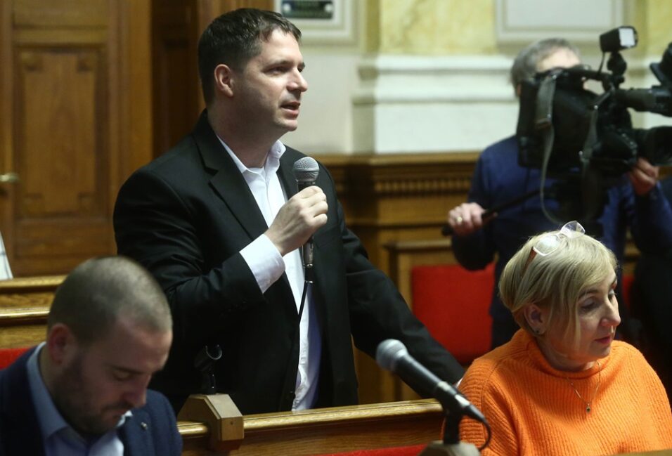 Fehérek is lehetnek a taxik Vásárhelyen 7