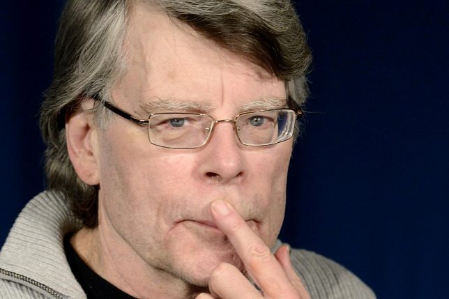 Stephen King is törölte magát a Facebookról