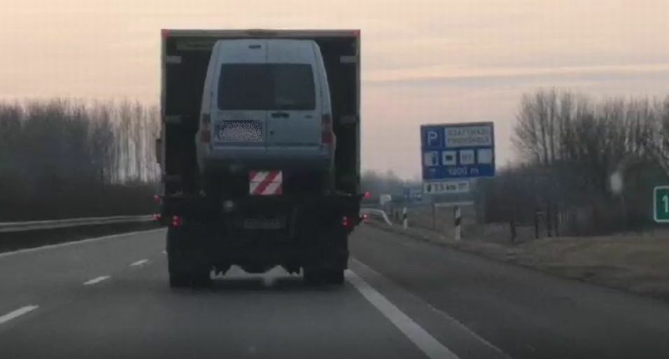 Újabb szabálytalan kamiont szűrtek ki a rendőrök a megyében 1