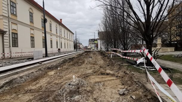 Forgalomkorlátozások a tram-train építése miatt