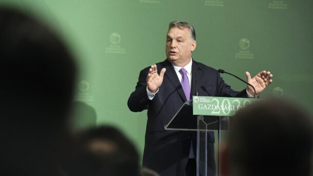 Koronavírus: Orbán kormányzati segítséget ígért a gazdasági szereplőknek