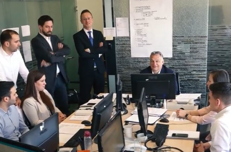 A külügyminisztériumban járt Orbán Viktor