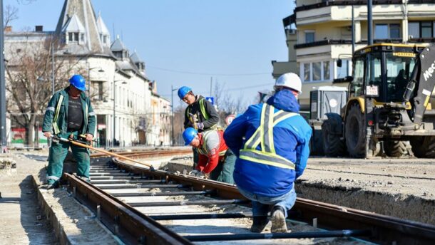 Gőzerővel haladnak a tram train munkálatok