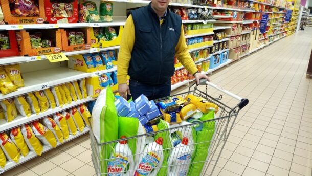Újabb ajándékokat kaptak a vásárhelyi mentősök