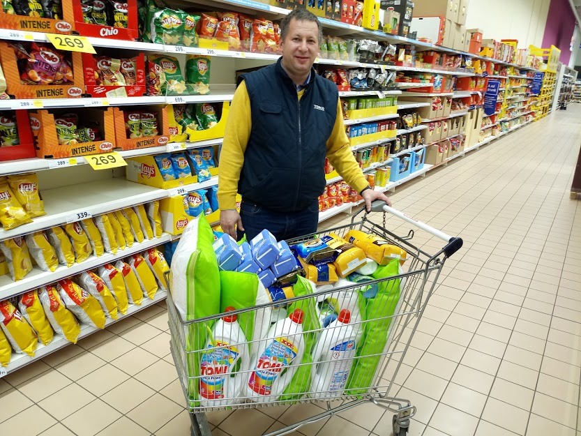 Újabb ajándékokat kaptak a vásárhelyi mentősök