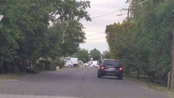 Motoros és személyautó ütközött Vásárhelyen