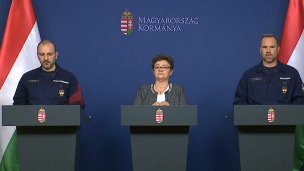 Operatív törzs: beléphetnek egymás országaiba a csehek, a szlovákok és a magyarok