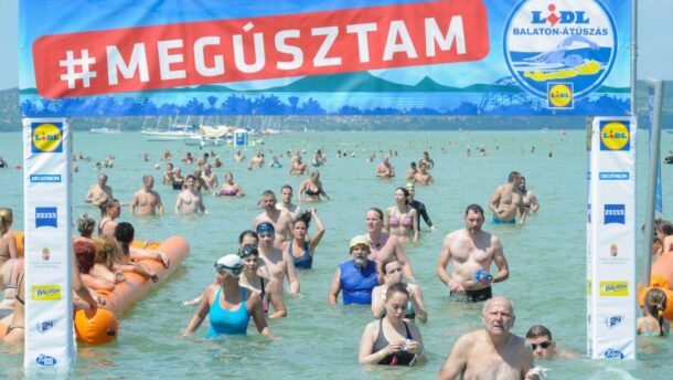 Augusztus 1-jén rendezik meg a 38. Balaton-átúszást