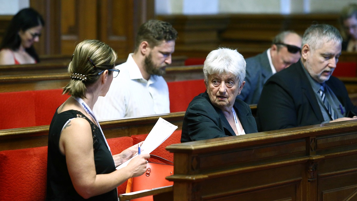 Közgyűlés: odaadták a Lisztet, spiclitörvényt fogadott el Márki-Zay többsége 1