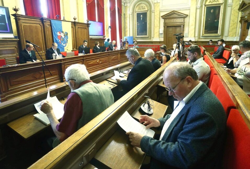 Közgyűlés: odaadták a Lisztet, spiclitörvényt fogadott el Márki-Zay többsége 4