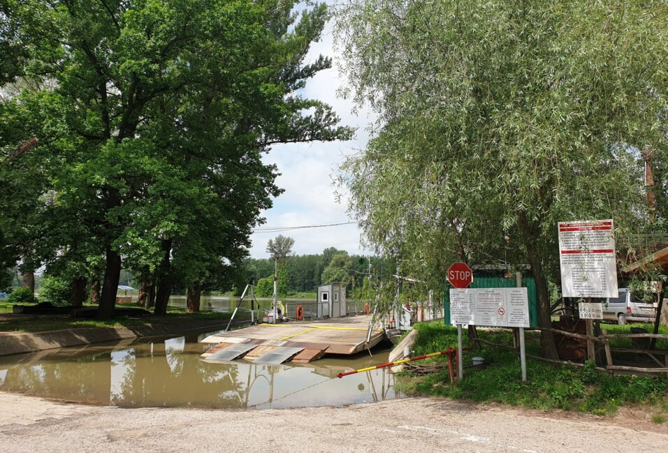 Nem közlekedik a mindszenti komp