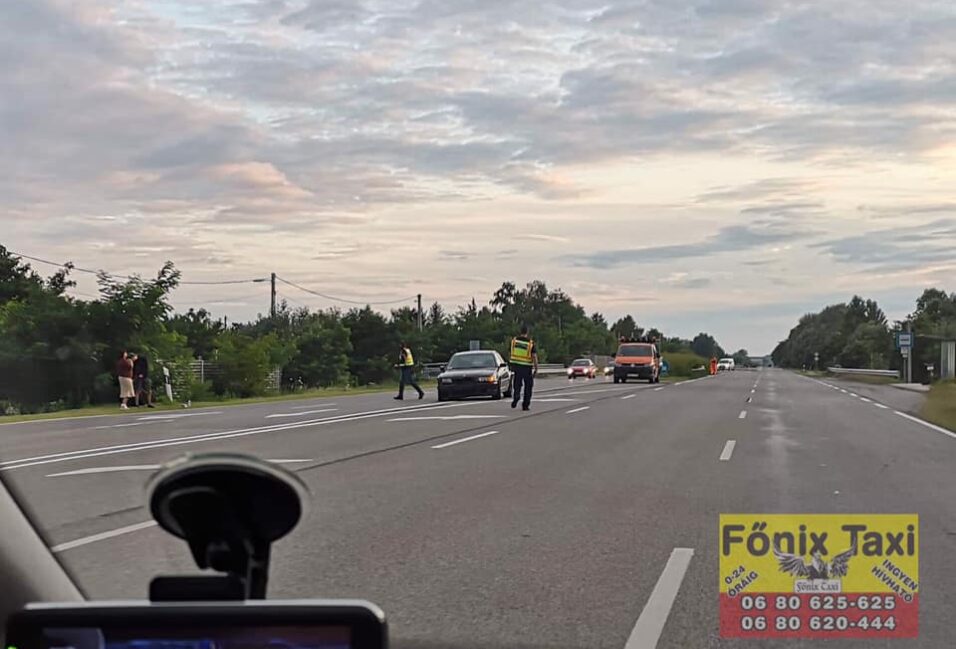 Vizesárokba repült egy BMW Hódmezővásárhelynél 5