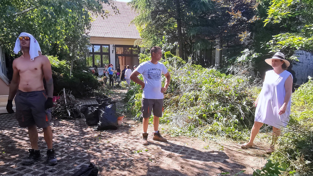 Már készítik a Szőnyi elsőseinek a helyet a Pávás-házban 5