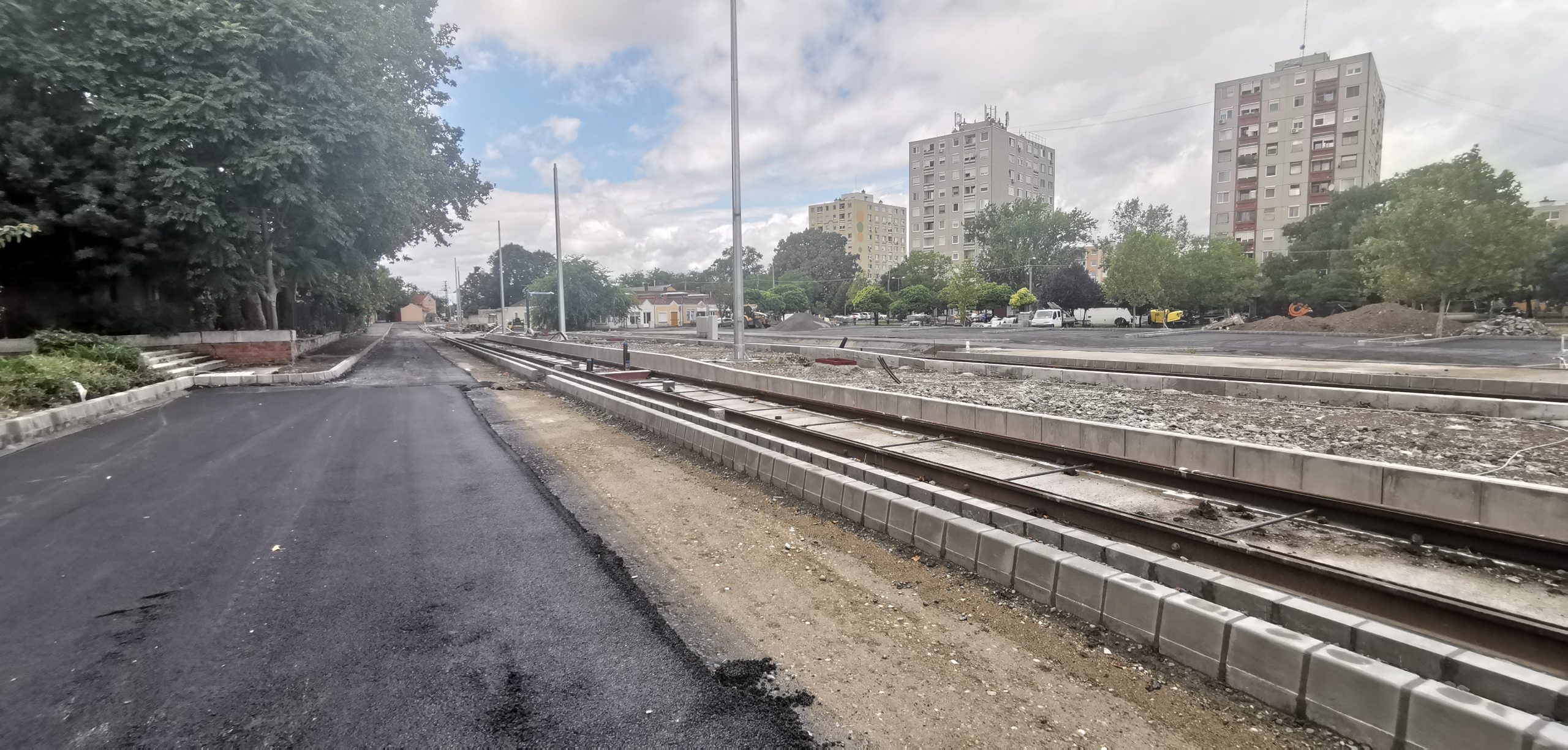 A Nagyállomás környékén folynak komolyabb építési munkálatok a tram-train beruházásban