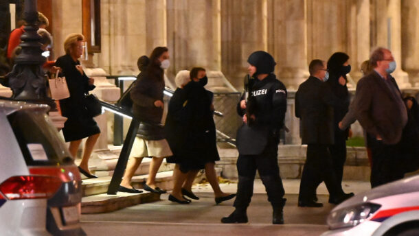 Terrortámadás Bécsben, több halott