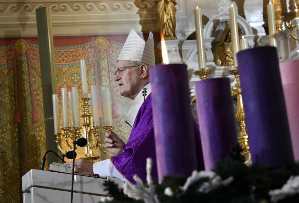 Erdő Péter: senki nem maradhat ki a szeretet ünnepéből