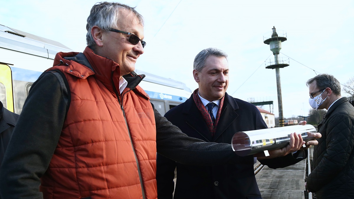 Lázár János: a vásárhelyieknek a tram-train az évszázad üzlete! 9