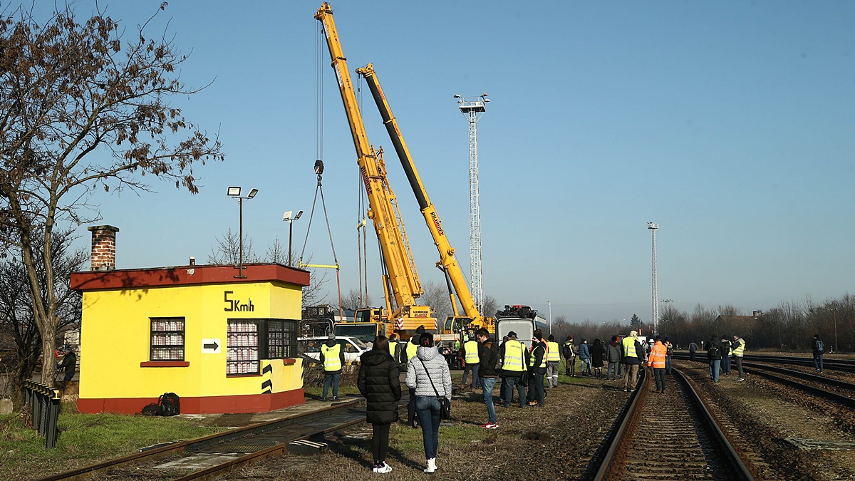 Már Szentesen van az első tram-train szerelvény 17