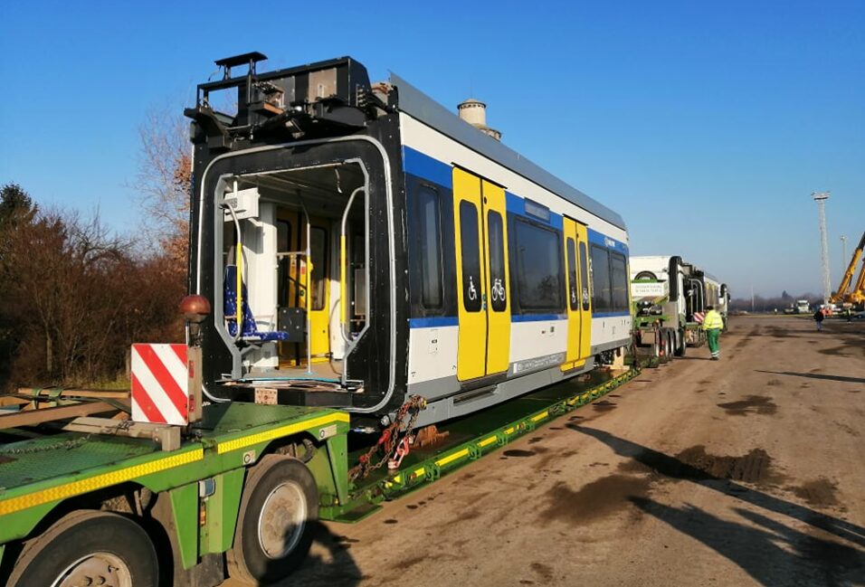 Már Szentesen van az első tram-train szerelvény 6