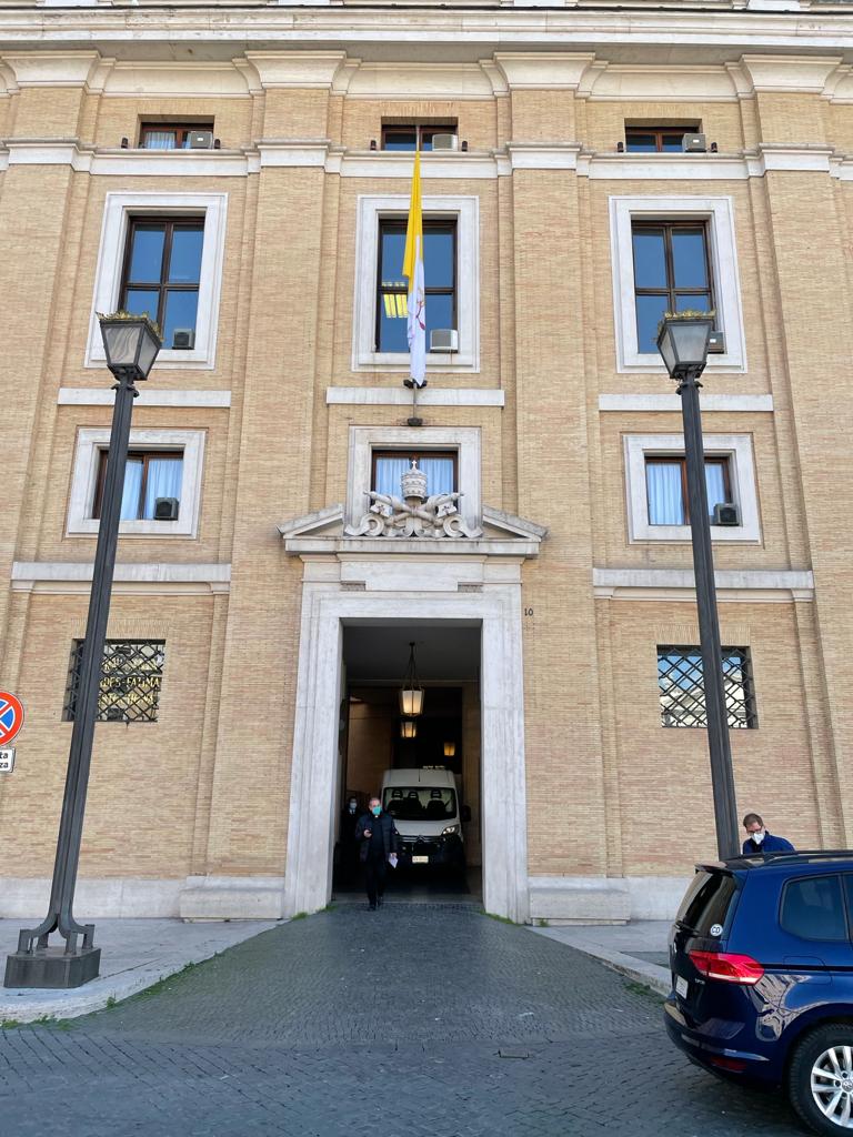A Positiok újabb példányai kerültek átadásra Isten szolgája Bálint Sándor boldoggá avatásának ügyében 2