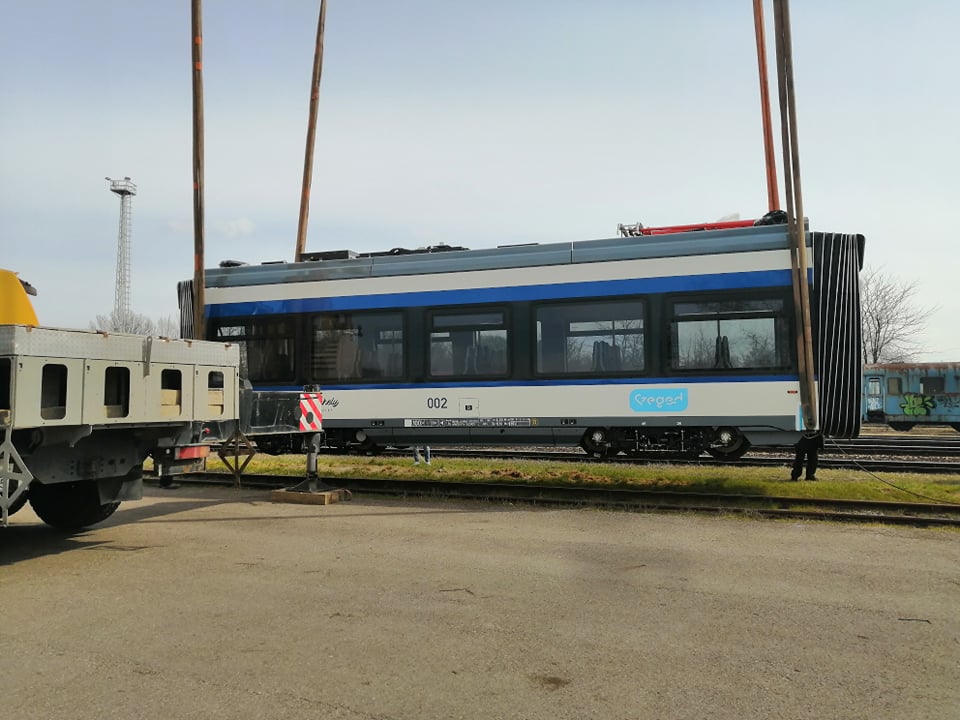 Szentesen a második tram-train szerelvény! 9