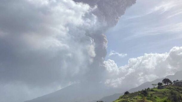 Kitört a La Soufrière vulkán 1