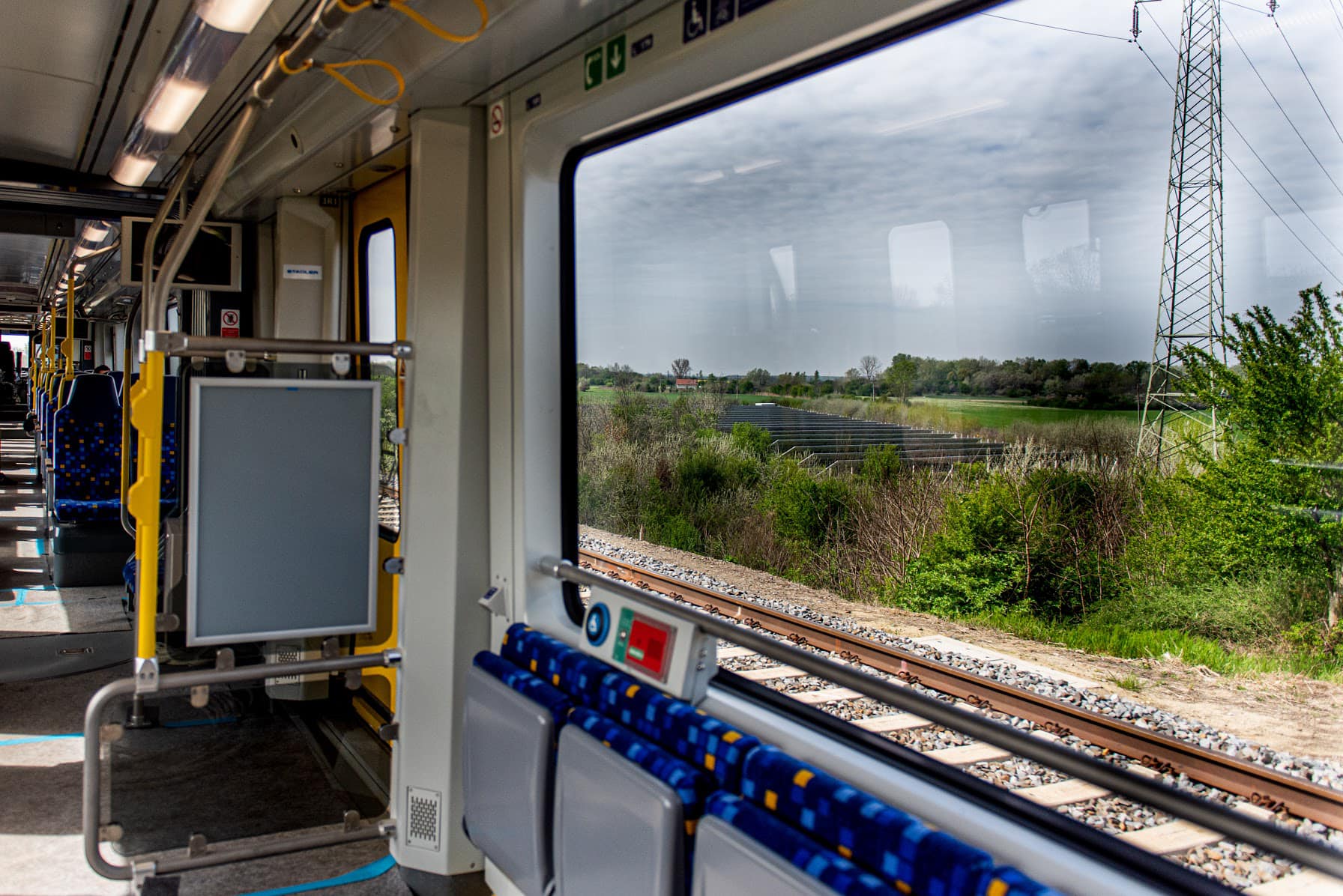 Lázár János: a harmadik tram-train is túl van a nagysebességű futópróbán 3