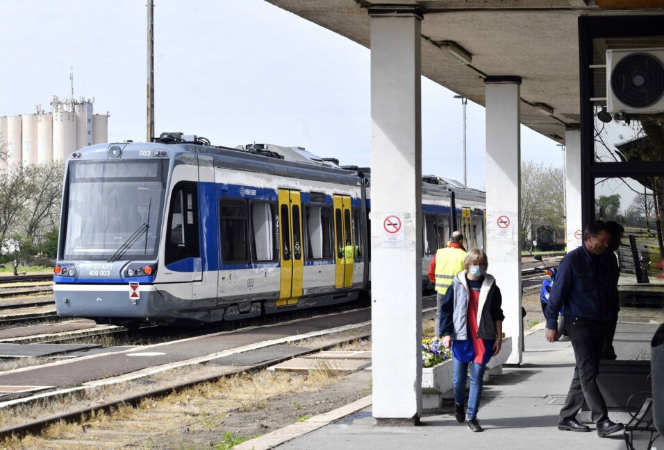 Nagysebességű futópróbát végeztek a tram-trainnel 1