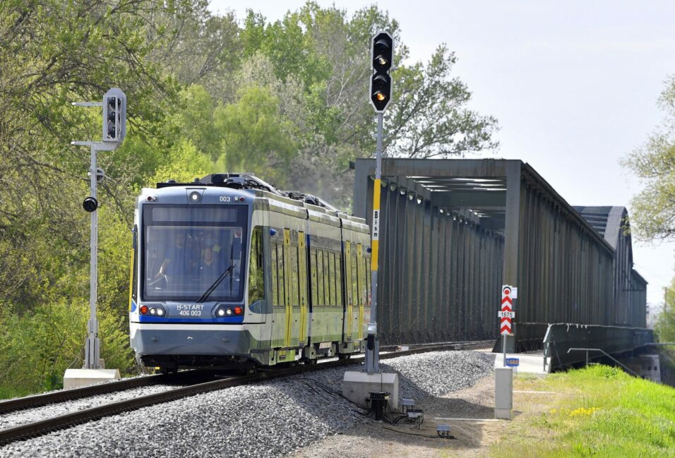 Nagysebességű futópróbát végeztek a tram-trainnel 2