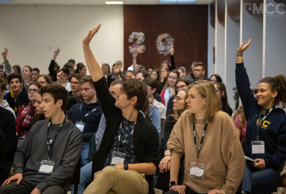 Szegedi képzési központtal is bővül a Mathias Corvinus Collegium Fiatal Tehetség és Középiskolás Programja 1