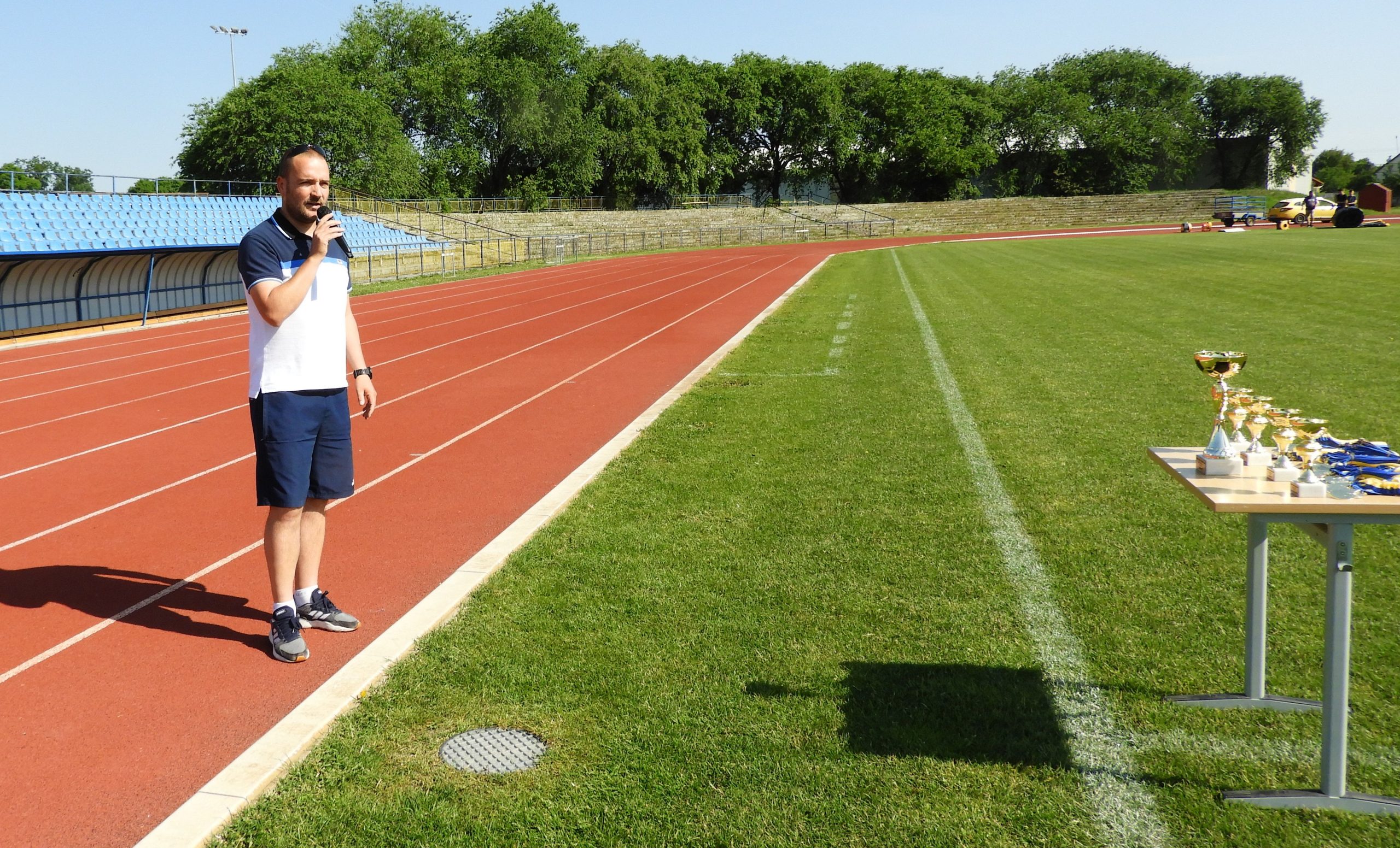 Kilométerek és gólok – így zajlott a jótékonysági emlékfoci és futás Vásárhelyen - galéria 1