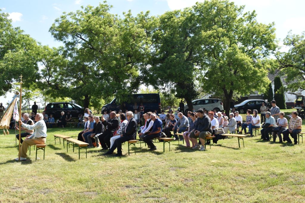 Mária közbenjár és segít – negyedik alakommal szerveztek zarándoklatot és találkozót Óföldeákra 1